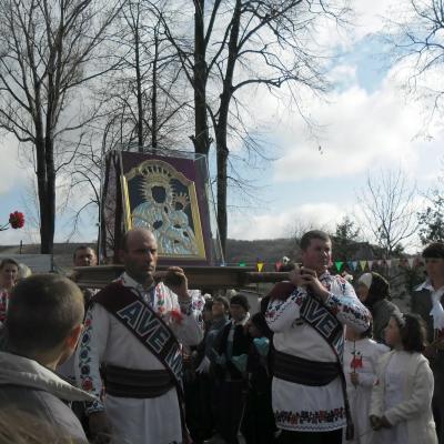 15-18 aprilie: Călugăreni: "Peregrinatio Mariae"