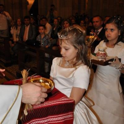 15 aprilie: Barcelona (Lleida): Prima Liturghie în limba română celebrată în bazilica "Sagrada Familia"