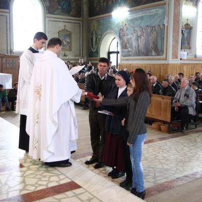 15 aprilie: Buruieneşti: Instituirea grupului de lectori parohiali