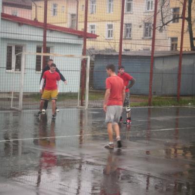 18-20 aprilie: Roman: Turneul interparohial la fotbal
