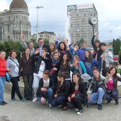 20-22 aprilie: Iaşi-Faraoani: Schimb de experienţă între tineri