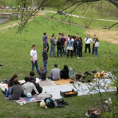 20-22 aprilie: Iaşi-Faraoani: Schimb de experienţă între tineri