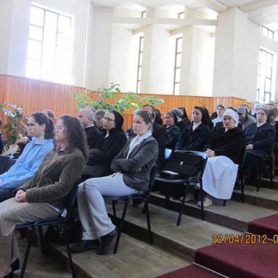 22 aprilie: Roman (ITRCF): Întâlnirea persoanelor consacrate din Dieceza de Iaşi