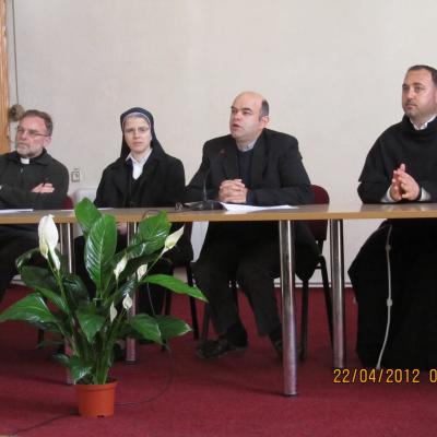 22 aprilie: Roman (ITRCF): Întâlnirea persoanelor consacrate din Dieceza de Iaşi