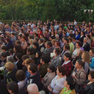 26-29 aprilie: Bacău "Sfânta Cruce": "Peregrinatio Mariae" şi misiuni populare