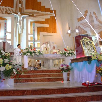 26-29 aprilie: Bacău "Sfânta Cruce": "Peregrinatio Mariae" şi misiuni populare