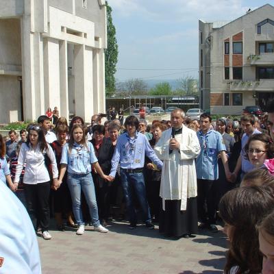 26-29 aprilie: Bacău "Sfânta Cruce": "Peregrinatio Mariae" şi misiuni populare