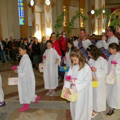 26-29 aprilie: Bacău "Sfânta Cruce": "Peregrinatio Mariae" şi misiuni populare