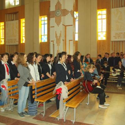 26-29 aprilie: Bacău "Sfânta Cruce": "Peregrinatio Mariae" şi misiuni populare