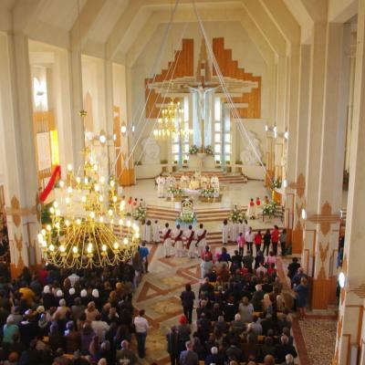 26-29 aprilie: Bacău "Sfânta Cruce": "Peregrinatio Mariae" şi misiuni populare