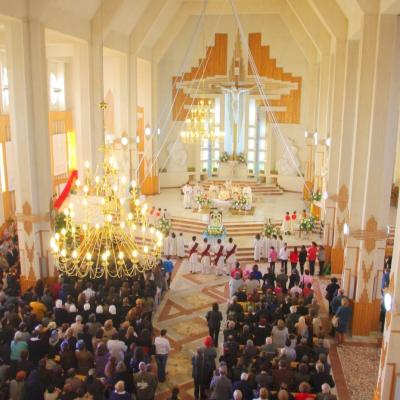 26-29 aprilie: Bacău "Sfânta Cruce": "Peregrinatio Mariae" şi misiuni populare