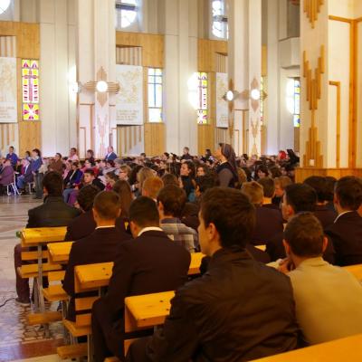 26-29 aprilie: Bacău "Sfânta Cruce": "Peregrinatio Mariae" şi misiuni populare