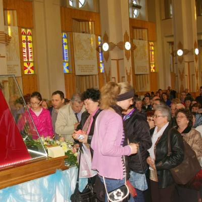 26-29 aprilie: Bacău "Sfânta Cruce": "Peregrinatio Mariae" şi misiuni populare