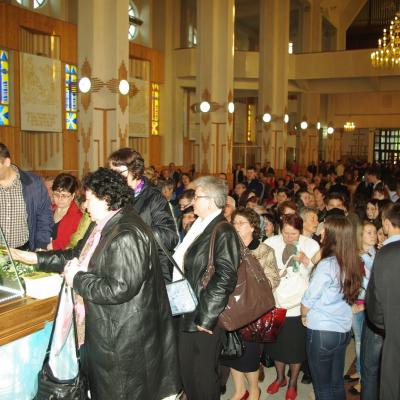 26-29 aprilie: Bacău "Sfânta Cruce": "Peregrinatio Mariae" şi misiuni populare