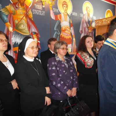 28 aprilie: Bacău: Concursul de eseuri religioase "Lumină din lumină"