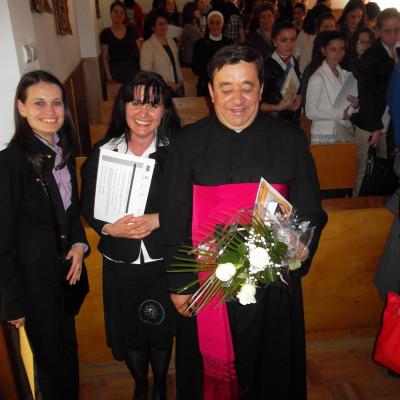 28 aprilie: Bacău: Concursul de eseuri religioase "Lumină din lumină"
