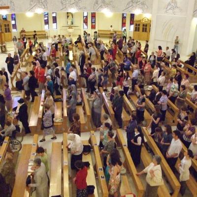 1 mai: Iaşi: Liturghie de mulţumire pentru împlinirea a 22 de ani de episcopat ai PS Petru Gherghel