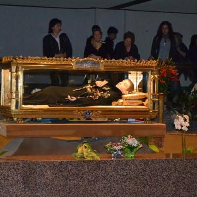 1 mai: Gransasso (Italia): Pelerinaj al unui grup de tineri români din Roma la sanctuarul "Sfântul Gabriel al Maicii Indurerate"