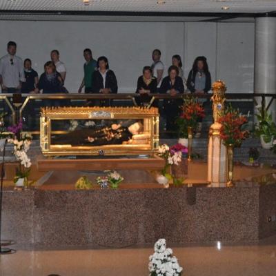 1 mai: Gransasso (Italia): Pelerinaj al unui grup de tineri români din Roma la sanctuarul "Sfântul Gabriel al Maicii Indurerate"