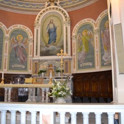 1 mai: Gransasso (Italia): Pelerinaj al unui grup de tineri români din Roma la sanctuarul "Sfântul Gabriel al Maicii Indurerate"