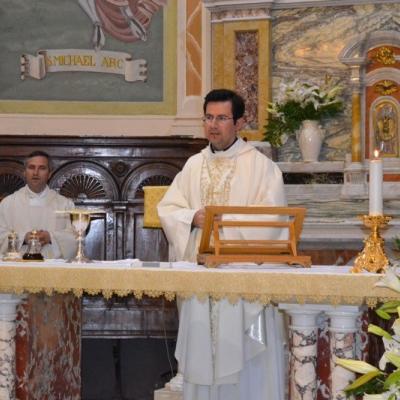 1 mai: Gransasso (Italia): Pelerinaj al unui grup de tineri români din Roma la sanctuarul "Sfântul Gabriel al Maicii Indurerate"