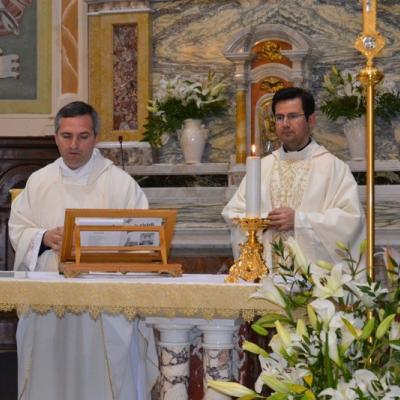 1 mai: Gransasso (Italia): Pelerinaj al unui grup de tineri români din Roma la sanctuarul "Sfântul Gabriel al Maicii Indurerate"