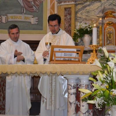 1 mai: Gransasso (Italia): Pelerinaj al unui grup de tineri români din Roma la sanctuarul "Sfântul Gabriel al Maicii Indurerate"