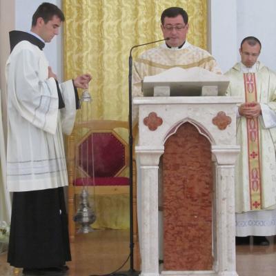 1 mai: Roman: Întâlnirea studenţilor din cadrul institutelor teologice din Dieceza de Iaşi