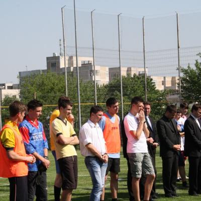 2 mai: Iaşi: Deschiderea campionatului de fotbal "Cupa Prietenia"