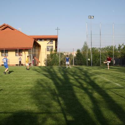 2 mai: Iaşi: Deschiderea campionatului de fotbal "Cupa Prietenia"
