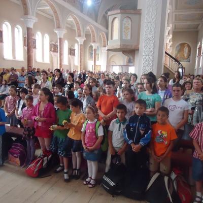 3-6 mai: Mărgineni: Vizita icoanei sfintei Fecioare Maria de la Cacica