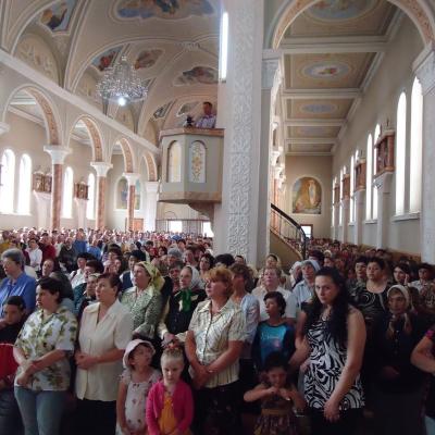 3-6 mai: Mărgineni: Vizita icoanei sfintei Fecioare Maria de la Cacica