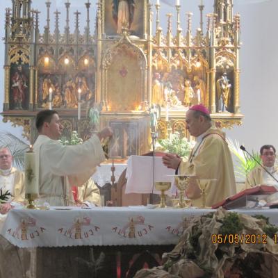 5 mai: Cacica: Întâlnirea profesorilor de la institutele teologice catolice din Iaşi şi Roman
