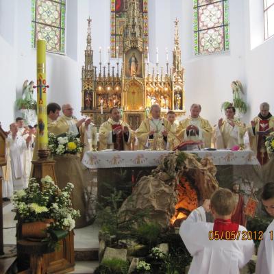 5 mai: Cacica: Întâlnirea profesorilor de la institutele teologice catolice din Iaşi şi Roman