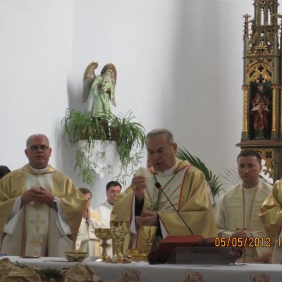 5 mai: Cacica: Întâlnirea profesorilor de la institutele teologice catolice din Iaşi şi Roman
