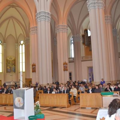 6 mai: Castelpetroso (IT): Românii de la Roma în pelerinaj la sanctuarul "Maica Domnului Îndurerată"