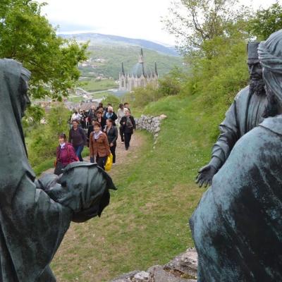 6 mai: Castelpetroso (IT): Românii de la Roma în pelerinaj la sanctuarul "Maica Domnului Îndurerată"