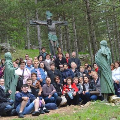 6 mai: Castelpetroso (IT): Românii de la Roma în pelerinaj la sanctuarul "Maica Domnului Îndurerată"