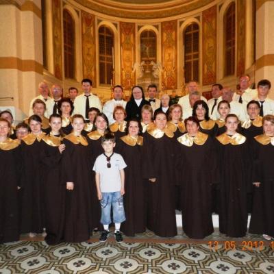 11-20 mai: Roman: Turneul "Voci de mai"