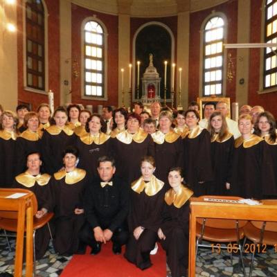 11-20 mai: Roman: Turneul "Voci de mai"