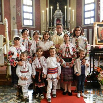 11-20 mai: Roman: Turneul "Voci de mai"
