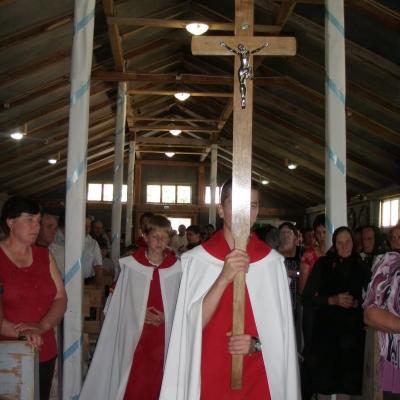 12 mai: Satu Nou: Sfinţirea casei Congregaţiei "Fiicele Sfântului Francisc"
