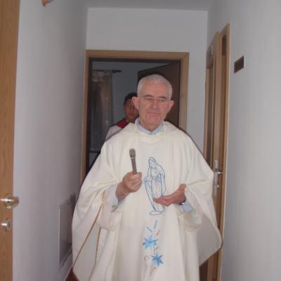 12 mai: Satu Nou: Sfinţirea casei Congregaţiei "Fiicele Sfântului Francisc"