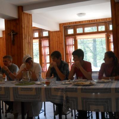 12 mai:Bacău: Zi de formare şi de reculegere pentru tineri