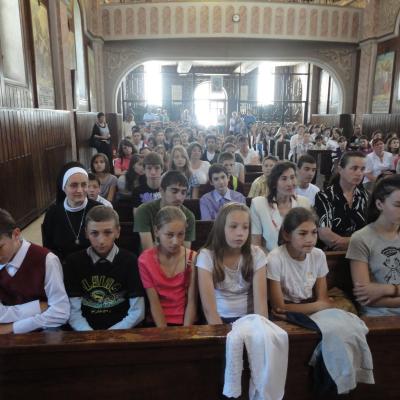12 mai: Oneşti: Trei competiţii şcolare
