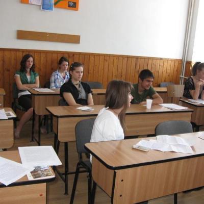 12 mai: Oneşti: Trei competiţii şcolare