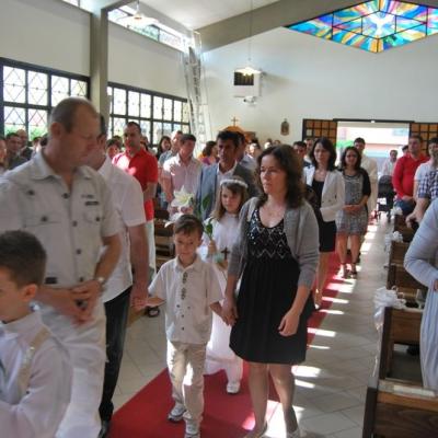 13 mai: Ladispoli: "Voi sunteţi prietenii mei". Prima Împărtăşanie