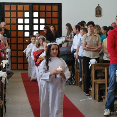13 mai: Ladispoli: "Voi sunteţi prietenii mei". Prima Împărtăşanie