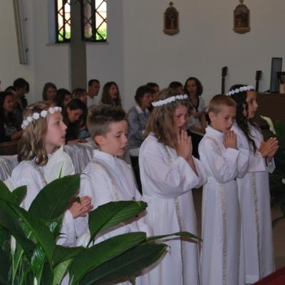 13 mai: Ladispoli: "Voi sunteţi prietenii mei". Prima Împărtăşanie