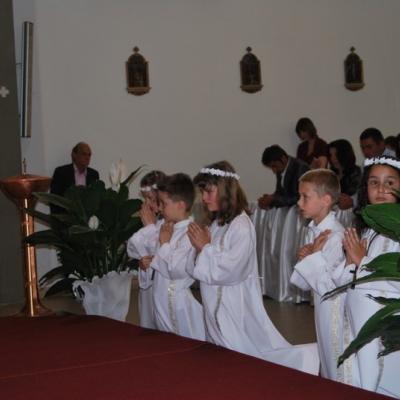 13 mai: Ladispoli: "Voi sunteţi prietenii mei". Prima Împărtăşanie